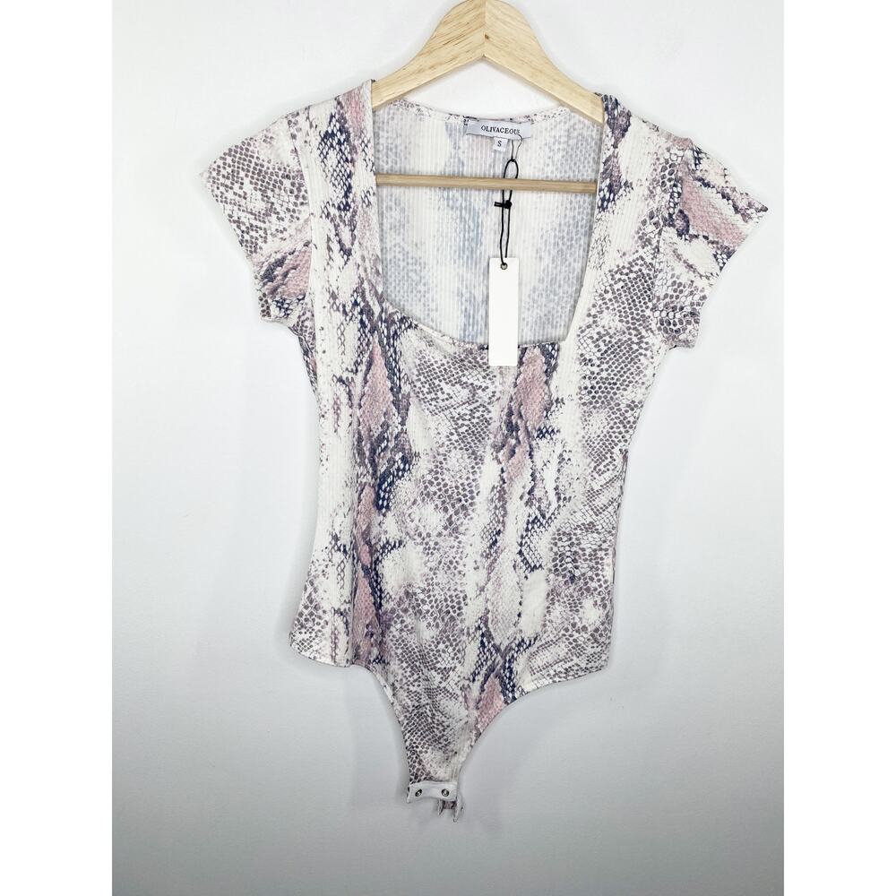 Olivaceous White Pink Snake Print Square Neck Bodysuit Women's Size Small S NWT‎